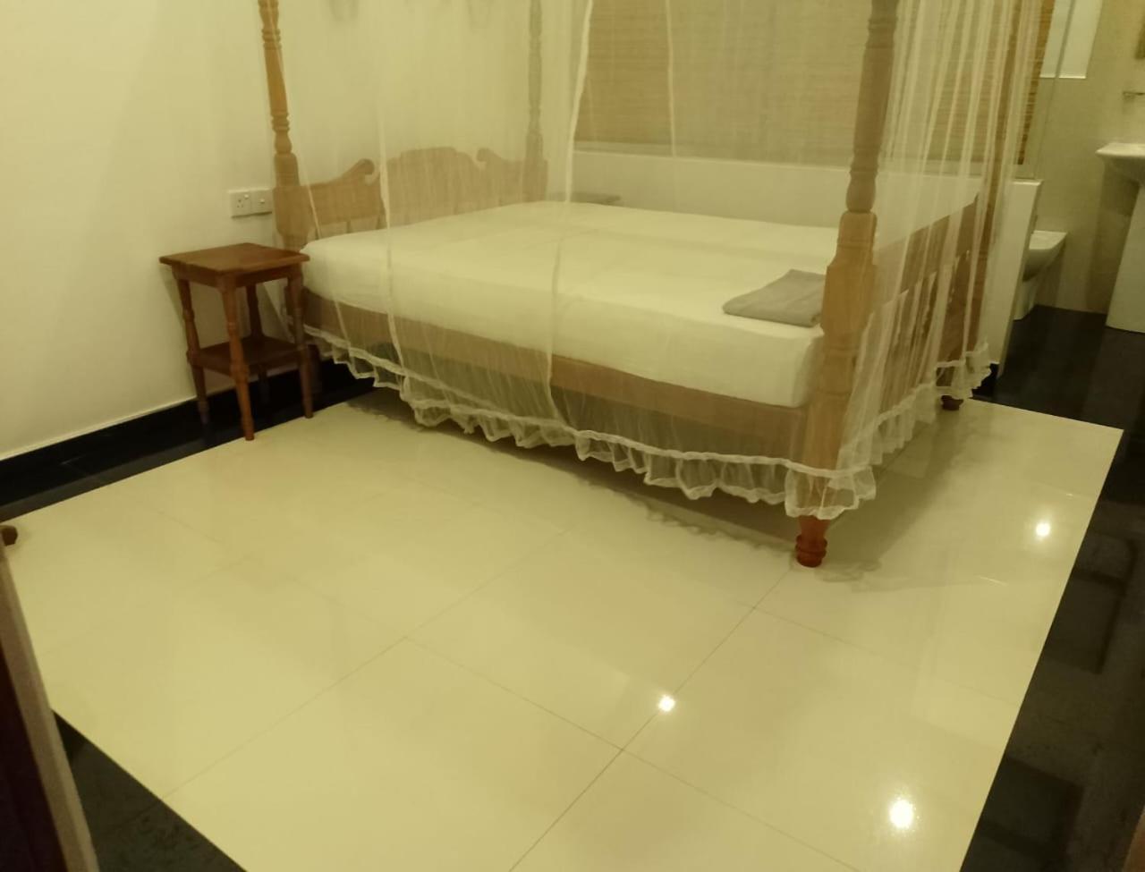 Skywalker Guest House Weligama Exterior photo